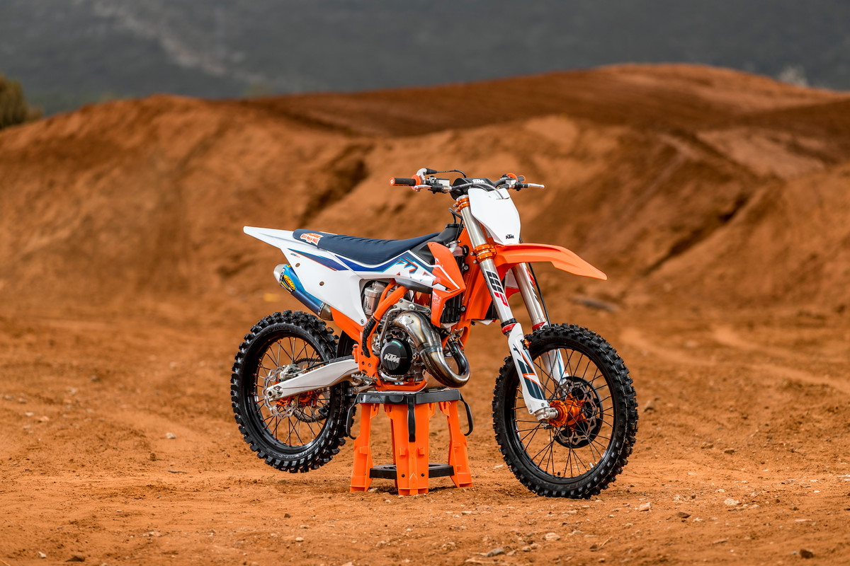 KTM Announces 2022 Motocross Models - vurbmoto