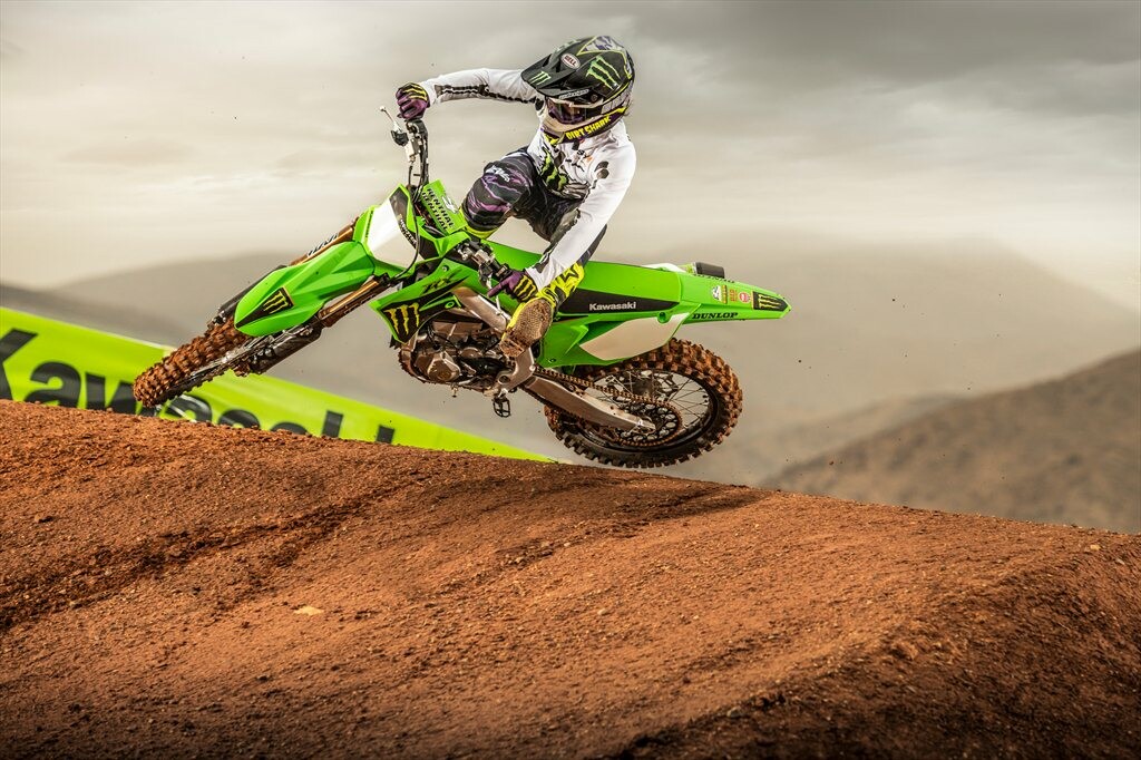 Kawasaki Releases SR Edition 2022 KX450 - Vurbmoto