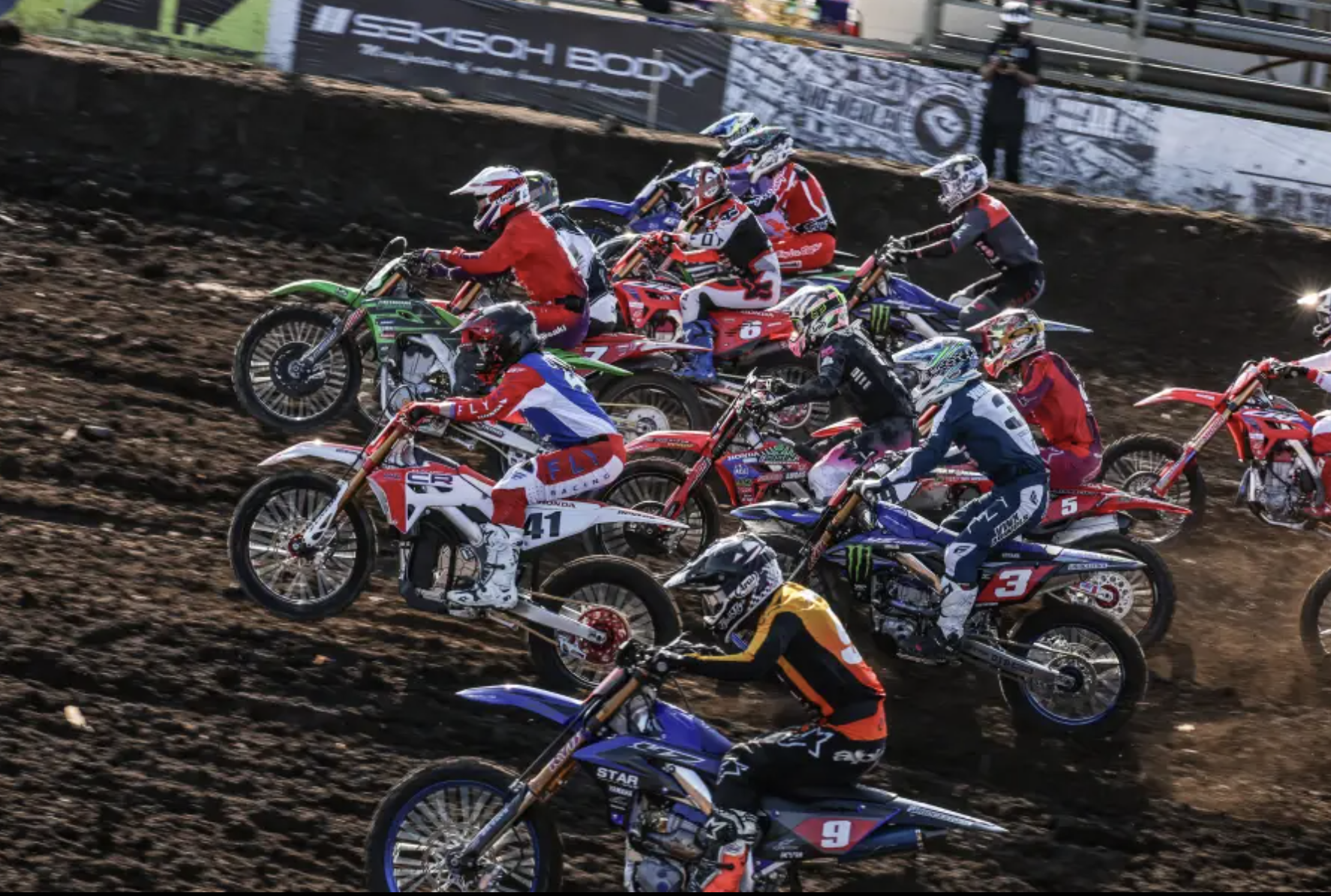 Motocross, Supercross & Motorcycle Road Racing - Honda