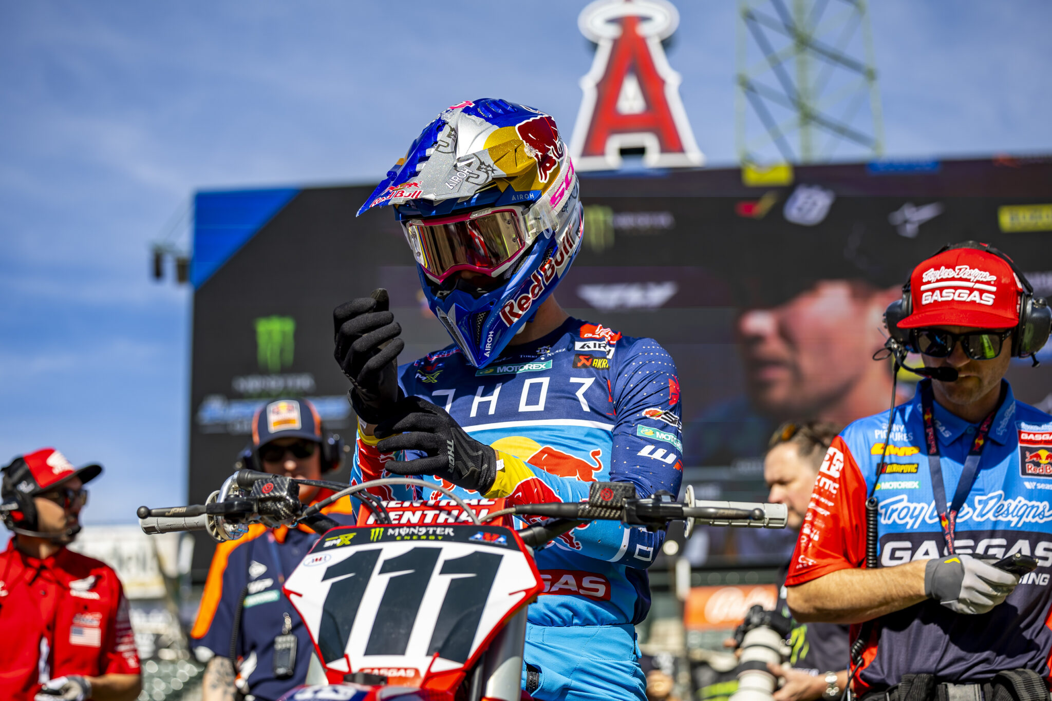 TDogs Takes Prado Will Win Championships in the US vurbmoto